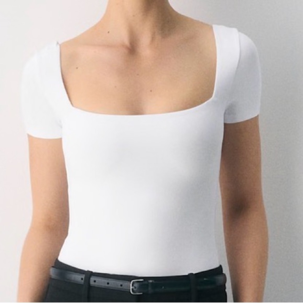 ARITZIA BABATON White Square Neck Short Sleeve Bodysuit